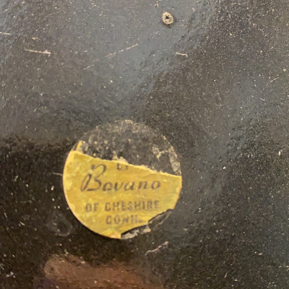 Bovano of Cheshire Mid Century Ash Tray - Picture 3 of 3